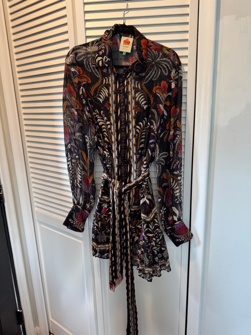 FARM Rio Black Sheer Floral Paisley Tie-Waist Shirt Dress